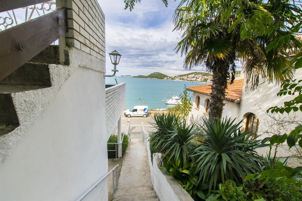 Apartment Branka Tisno Kültér fotó